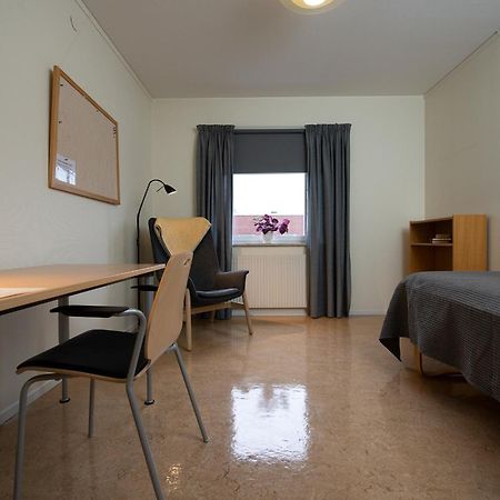 Logi Tuppen, Vandrarhem - Oskarshamns Folkhoegskola Bagian luar foto