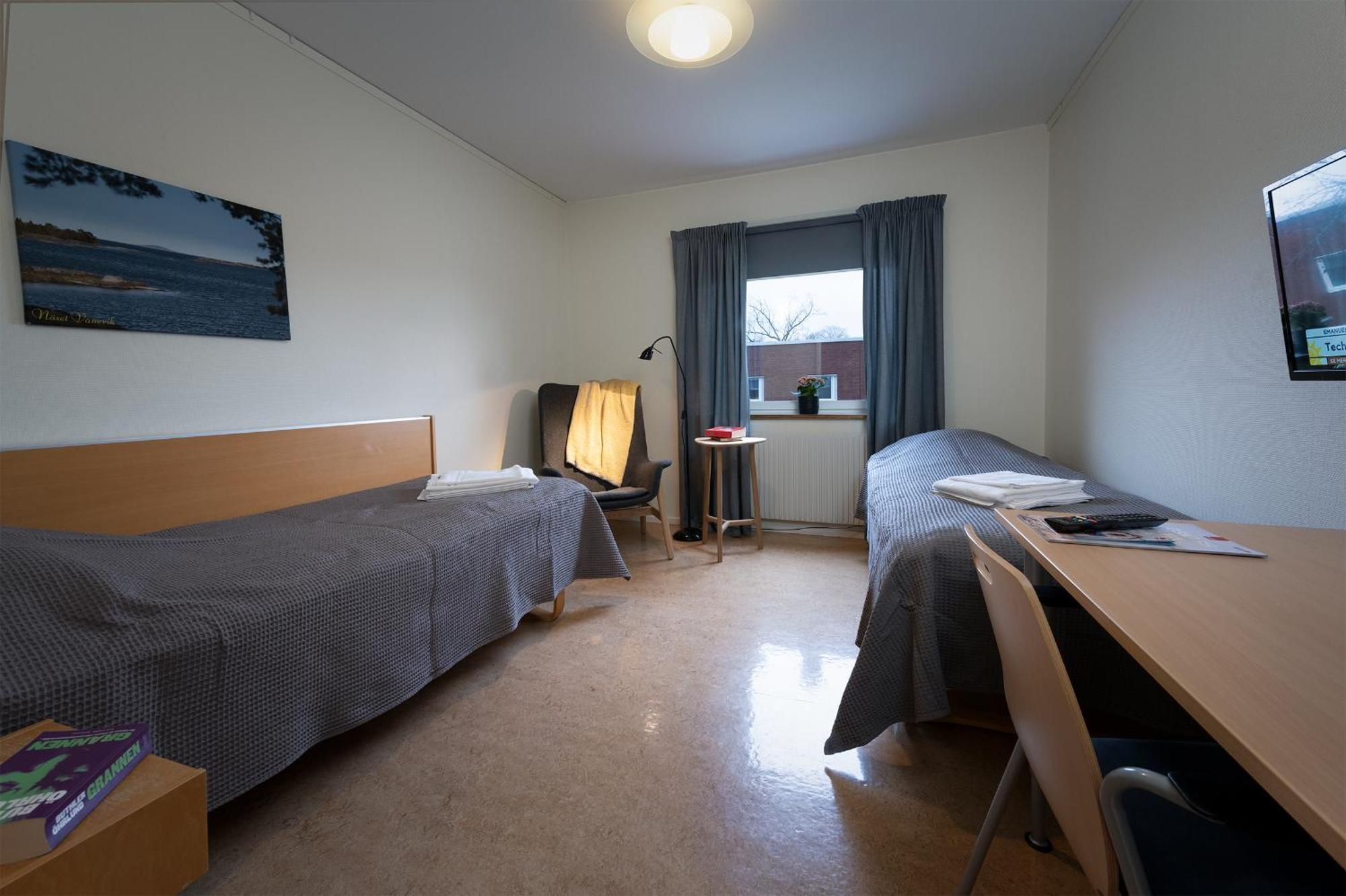Logi Tuppen, Vandrarhem - Oskarshamns Folkhoegskola Bagian luar foto